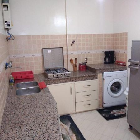 Appartement Meuble Pres Du Grand Souk Elhad 阿加迪尔 外观 照片